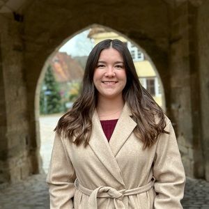 Meet your Posher, Jenna